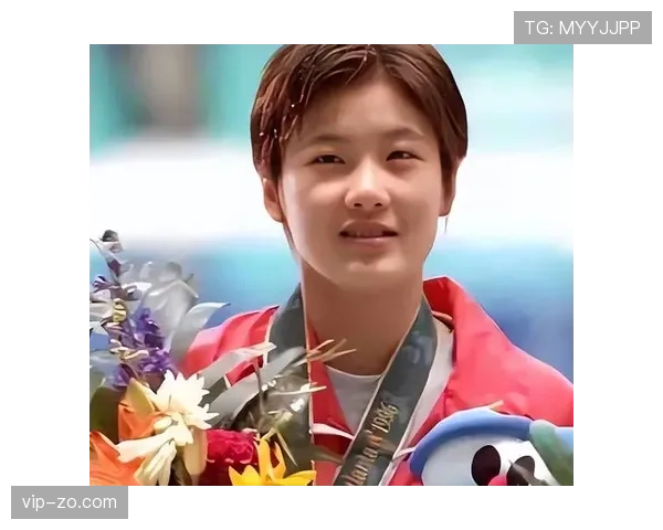 伏明霞当年跳水拿金牌的时候，家里还在用粮票